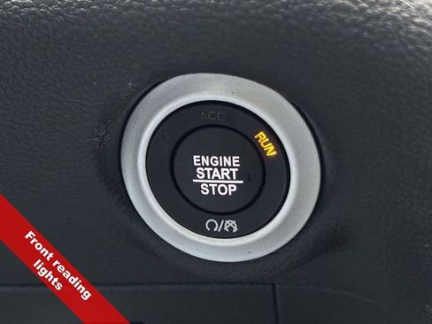 New 2026 Chrysler Pacifica Select image 64