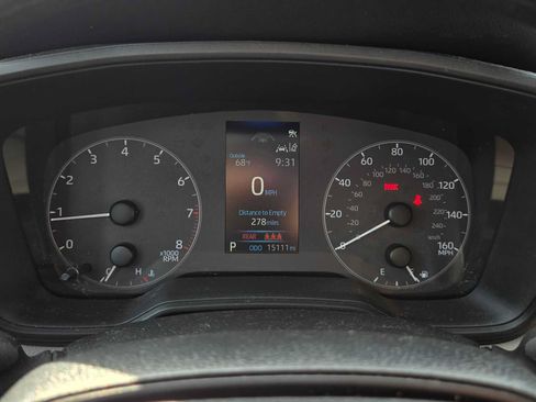 Certified 2025 Toyota Corolla Cross L AWD/4WD image 23