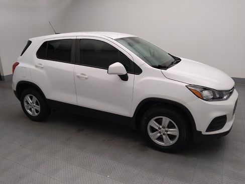 Used 2020 Chevrolet Trax LS AWD/4WD image 11