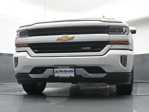 Used 2017 Chevrolet Silverado 1500 LT w/ All Star Edition AWD/4WD image 7
