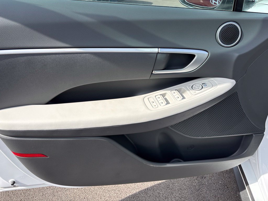 New 2026 Hyundai Sonata SE FWD image 12