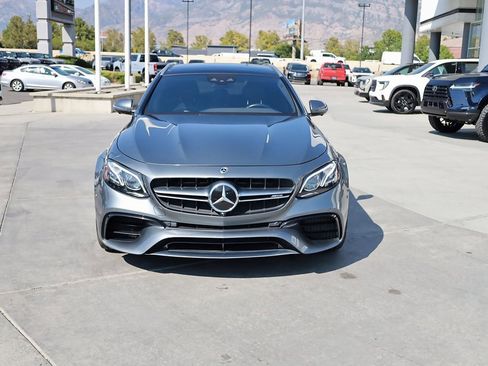 Used 2019 Mercedes-Benz E 63 AMG S image 9