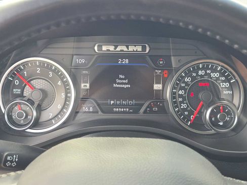 Used 2022 RAM 1500 Laramie AWD/4WD image 23