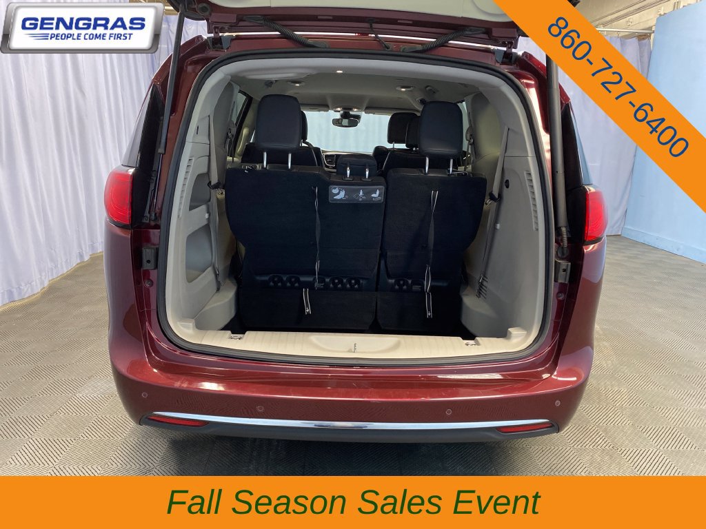 Certified 2017 Chrysler Pacifica Touring-L Plus w/ Advanced Safetytec Group FWD image 31