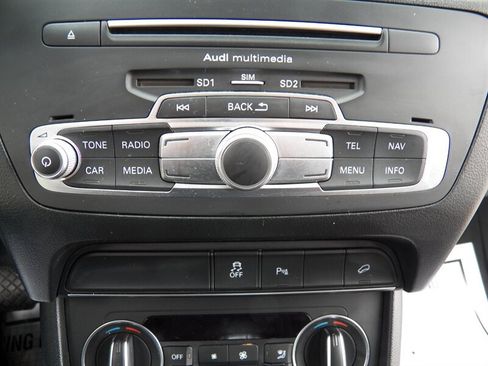 Used 2018 Audi Q3 2.0T Premium Plus w/ Premium Plus Package image 20