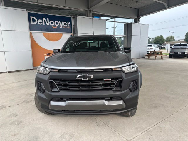 New 2026 Chevrolet Colorado Trail Boss AWD/4WD image 2