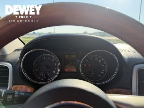 Used 2011 Jeep Grand Cherokee Overland AWD/4WD image 14