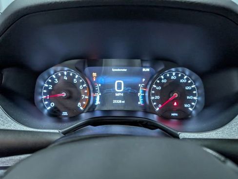 Used 2025 Jeep Compass Latitude AWD/4WD image 15