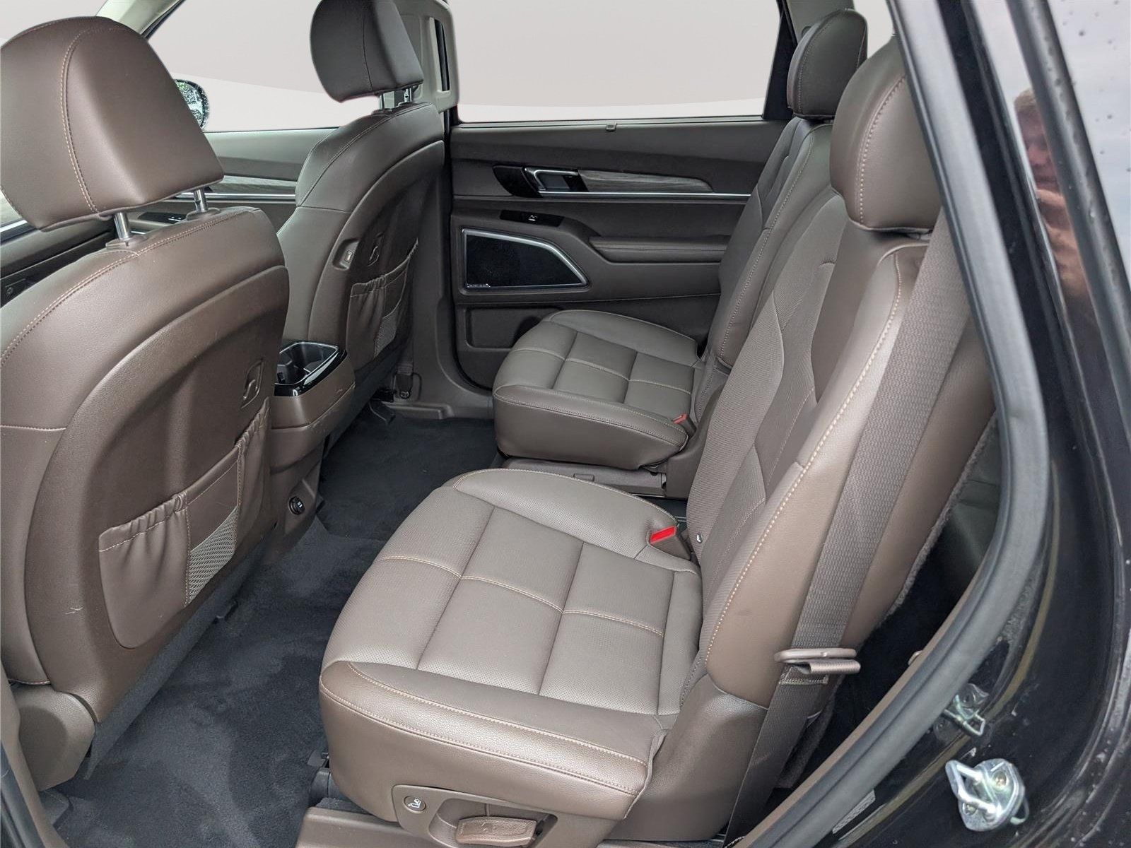 Used 2022 Kia Telluride SX FWD image 17