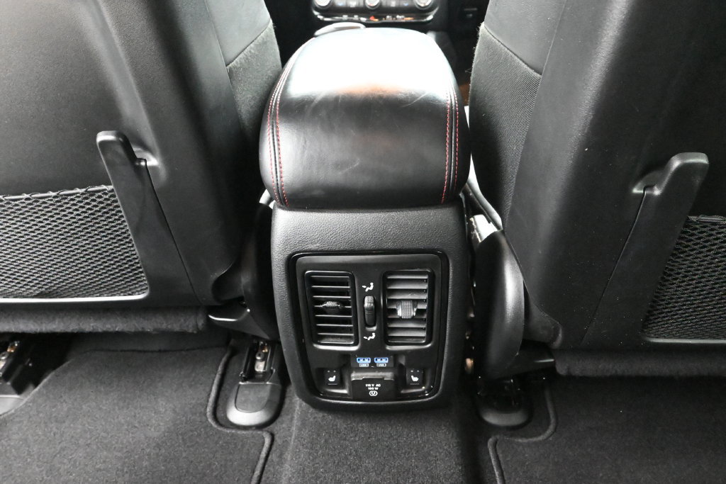 Used 2023 Dodge Durango R/T RWD image 21