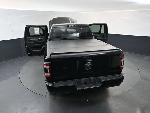 Used 2024 RAM 2500 Big Horn w/ Night Edition AWD/4WD image 18