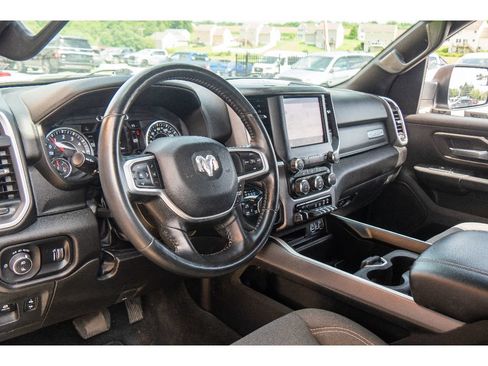 Used 2023 RAM 1500 Big Horn AWD/4WD image 12
