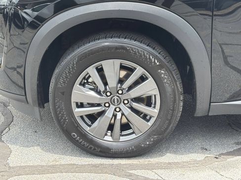 Used 2025 Nissan Pathfinder SV AWD/4WD image 33