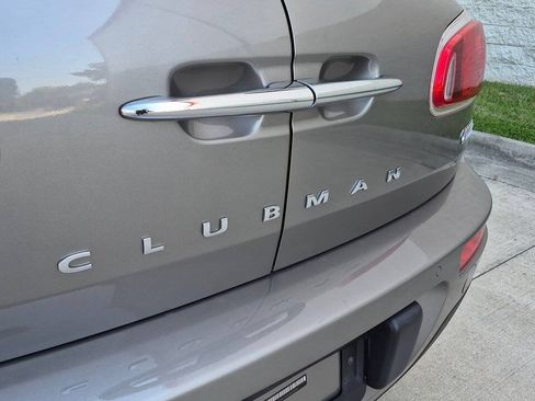 Used 2017 MINI Cooper Clubman FWD image 24