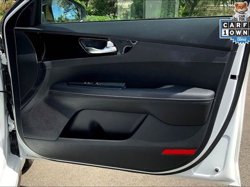 Used 2022 Kia Forte GT-Line image 24