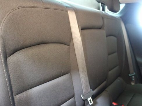 Used 2022 Chevrolet Malibu LT image 12