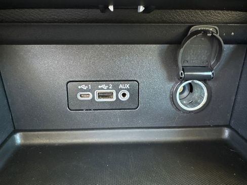 Used 2022 Nissan Sentra SR w/ Electronics Package image 34