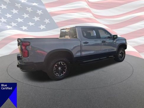 Used 2024 Chevrolet Silverado 1500 ZR2 w/ Technology Package AWD/4WD image 3