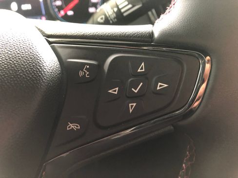 Used 2024 Chevrolet Equinox RS AWD/4WD image 34