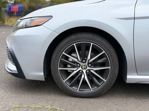 Certified 2023 Toyota Camry SE FWD image 9