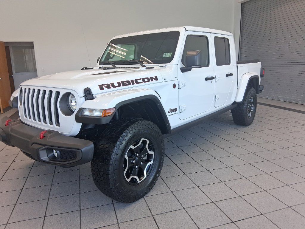 Used 2023 Jeep Gladiator Rubicon w/ Cold Weather Group AWD/4WD image 4