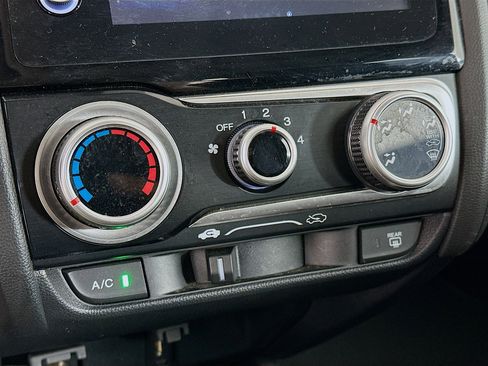 Used 2018 Honda Fit Sport image 23