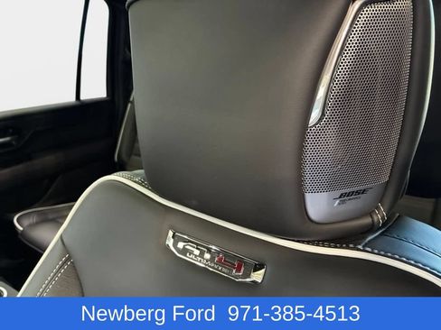 Used 2025 GMC Yukon XL AT4 Ultimate w/ LPO, AT4 Appearance Package AWD/4WD image 29