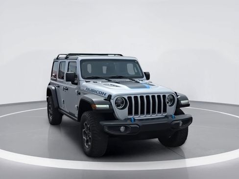 Used 2023 Jeep Wrangler Unlimited Rubicon 4xe w/ Cold Weather Group AWD/4WD image 2