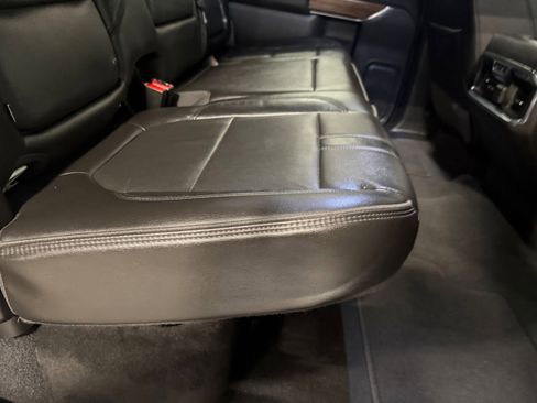 Used 2020 Chevrolet Silverado 3500 High Country w/ Gooseneck/5TH Wheel Package AWD/4WD image 20