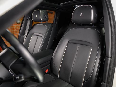 Used 2019 Rolls-Royce Cullinan image 33