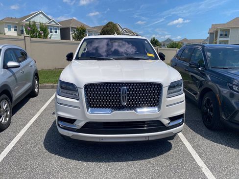 Used 2019 Lincoln Navigator L Reserve AWD/4WD image 14