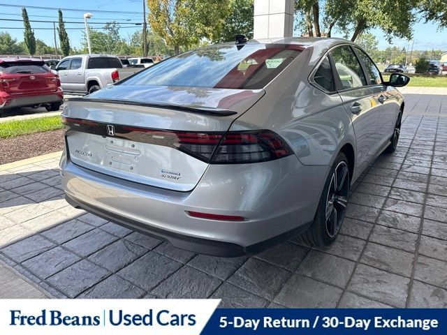 Used 2025 Honda Accord Sport image 5