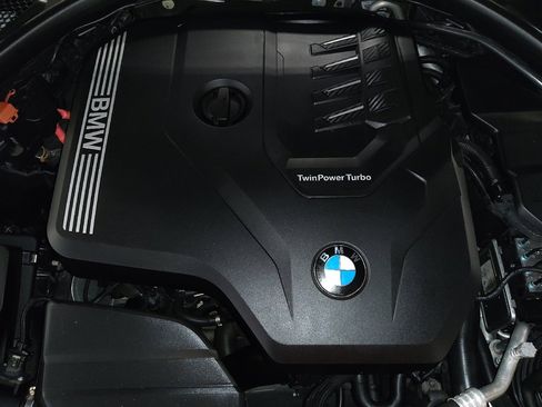 Used 2020 BMW 330i Sedan w/ Convenience Package image 30