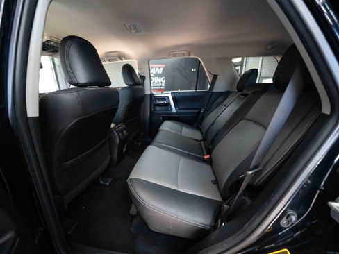 Used 2024 Toyota 4Runner SR5 Premium image 23