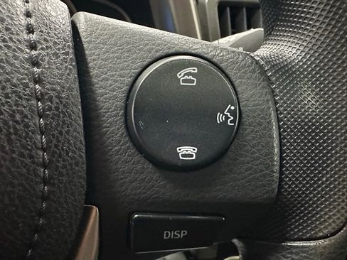 Used 2015 Toyota RAV4 XLE image 20