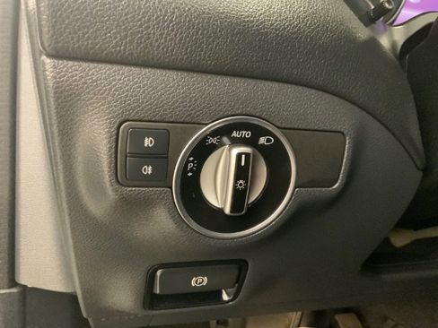 Used 2019 Mercedes-Benz GLA 250 GLA 250 SUV image 25