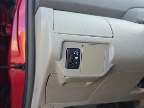 Used 2009 Toyota Yaris Sedan image 28