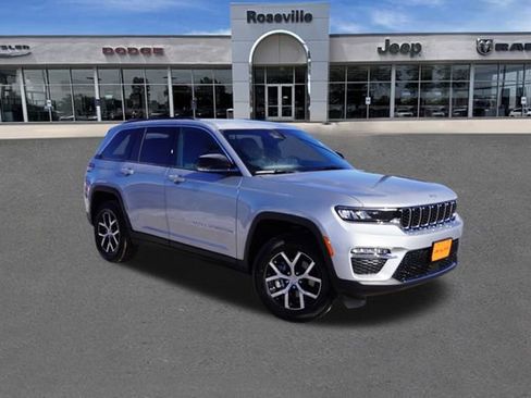 New 2025 Jeep Grand Cherokee Limited w/ Trailer Tow Package image 1