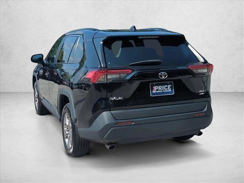 Used 2023 Toyota RAV4 XLE image 7