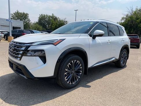 New 2026 Nissan Rogue Platinum AWD/4WD image 1