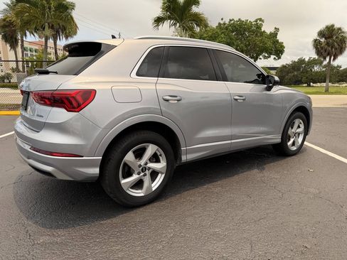 Used 2021 Audi Q3 2.0T Premium AWD/4WD image 3