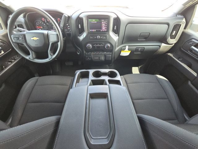 Used 2025 Chevrolet Silverado 2500 Custom w/ Custom Value Package AWD/4WD image 34