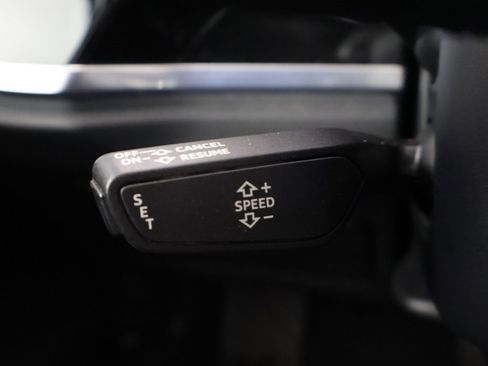 Used 2023 Audi Q3 2.0T Premium w/ Convenience Package image 42