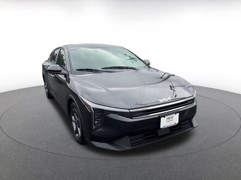 Used 2026 Kia K4 FWD image 3
