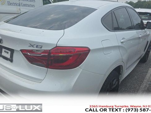 Used 2018 BMW X6 xDrive35i w/ M Sport Package AWD/4WD image 7