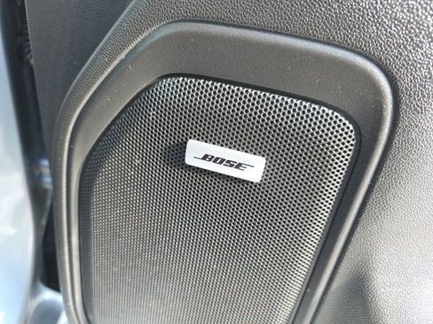 Used 2020 Chevrolet Silverado 1500 LT Trail Boss image 10