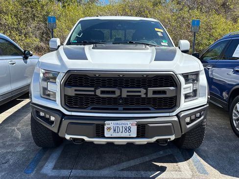 Used 2018 Ford F150 Raptor w/ Equipment Group 802A Luxury image 2