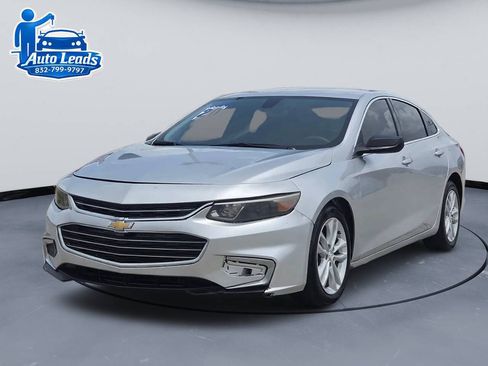 Used 2020 Chevrolet Malibu LS w/ LPO, Convenience Package 1 FWD image 3