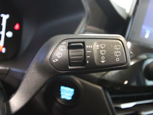 Used 2025 Ford Escape ST-Line w/ Equipment Group 301A FWD image 13