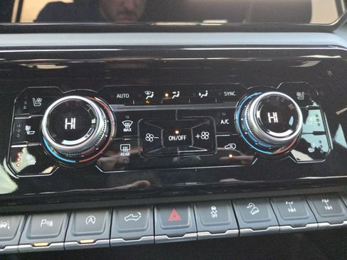 New 2026 GMC Sierra 1500 AT4X image 39